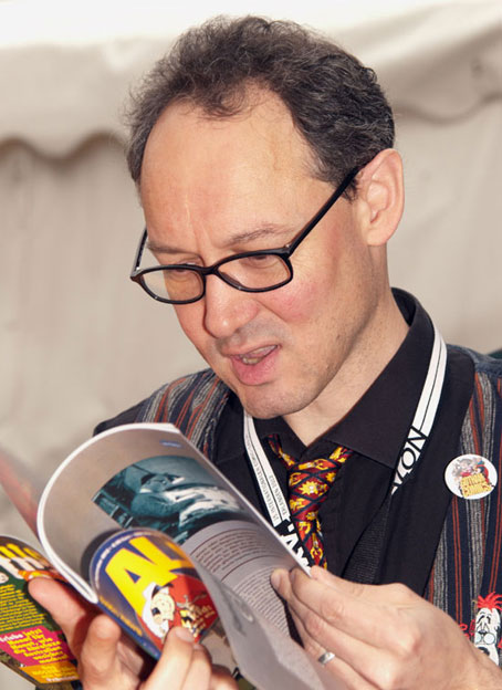 Roger Langridge liest ALFONZ! Foto © 2012 Uwe Zimmermann