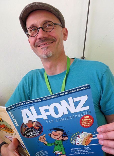 Tom Tirabosco liest ALFONZ. Foto © 2017 Edition Alfons